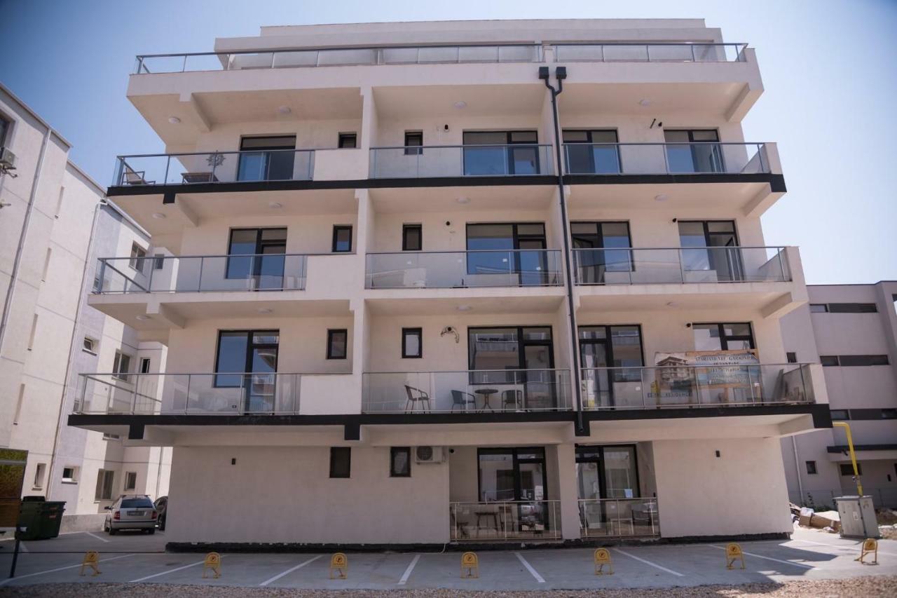 Garsoniera De La Mare Lägenhet Năvodari Exteriör bild