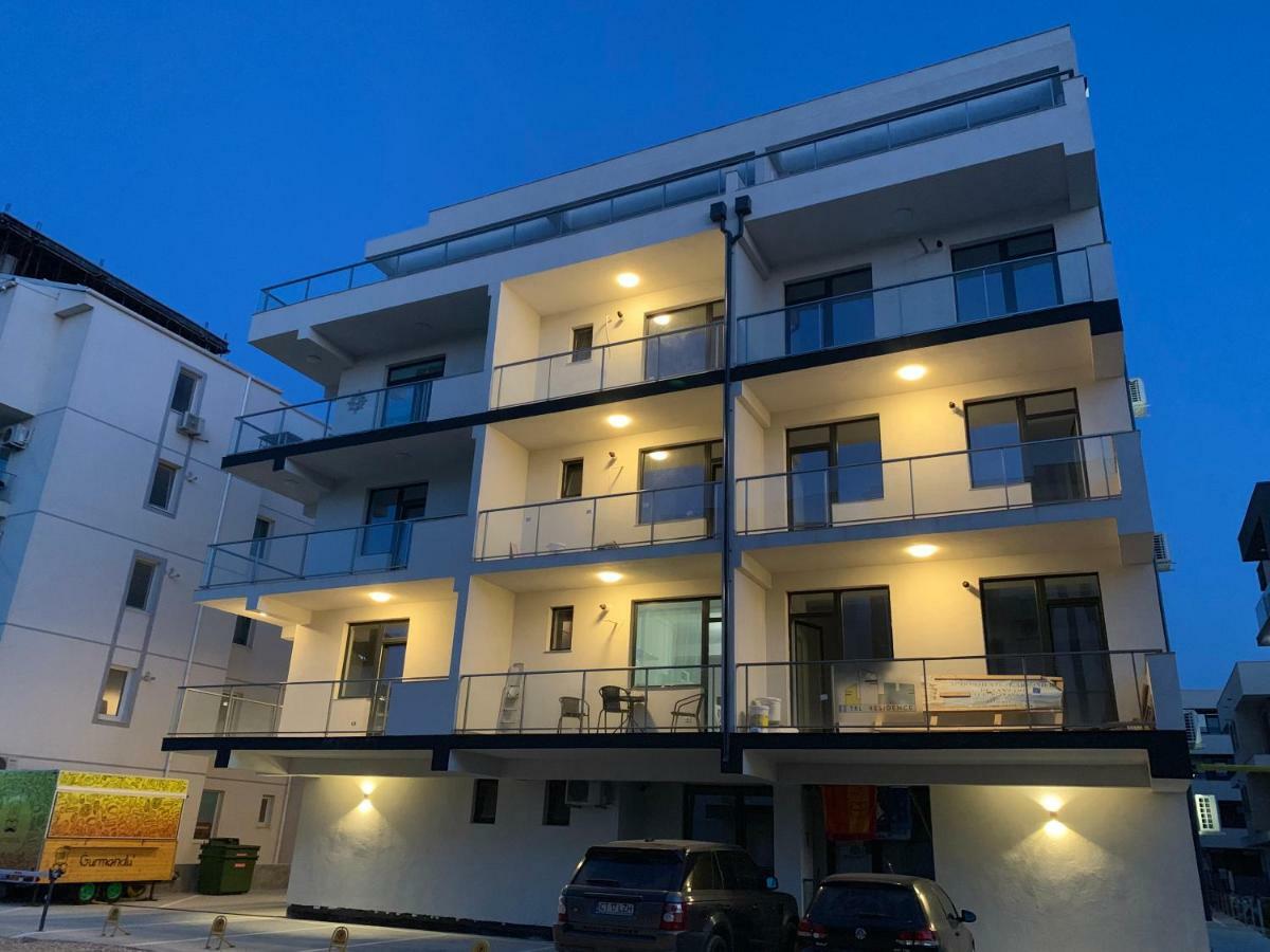 Garsoniera De La Mare Lägenhet Năvodari Exteriör bild